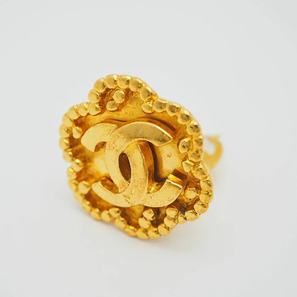 CHANEL Authentic Gold Earrings - Picture 6 of 9